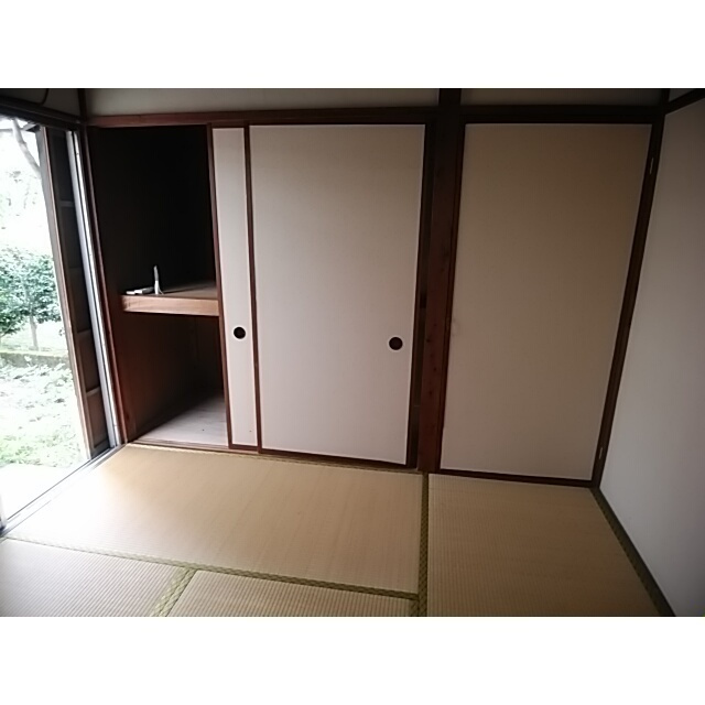 三島市中島の一戸建ての収納
