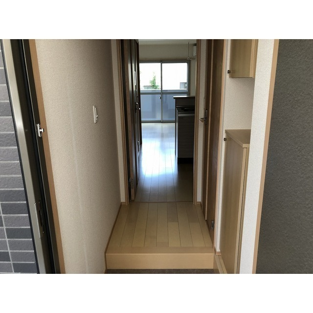 アラモ　ファミリアの玄関