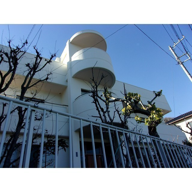 江浦一戸建のエントランス