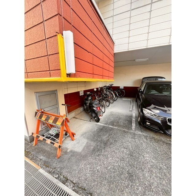 野中コーポの駐車場