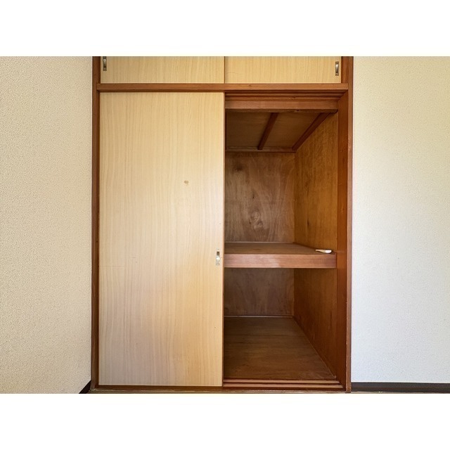 岩崎ハイツの収納