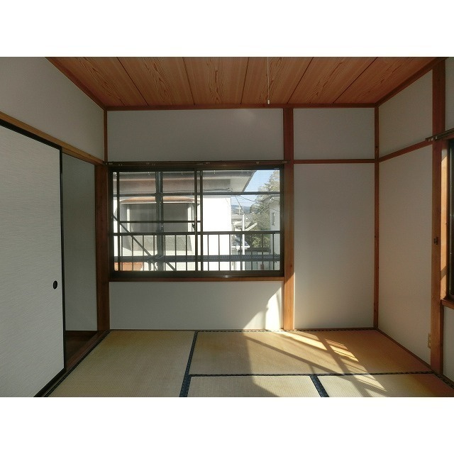 沼津市松長の一戸建ての内装