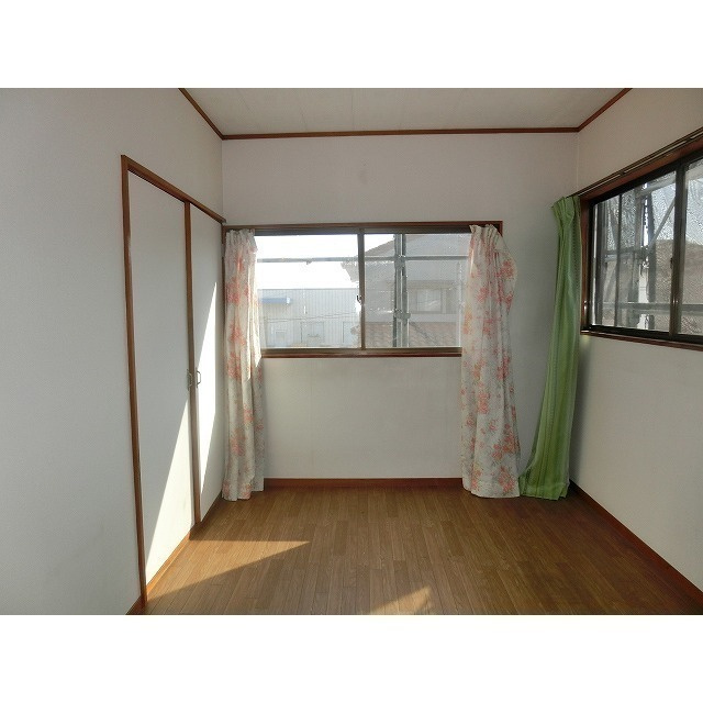 沼津市松長の一戸建ての内装