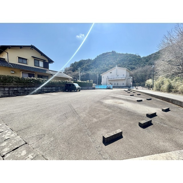 駿東郡清水町徳倉の一戸建ての駐車場