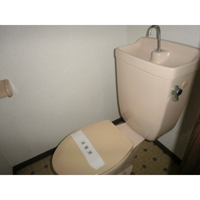 フォーブル東添のトイレ