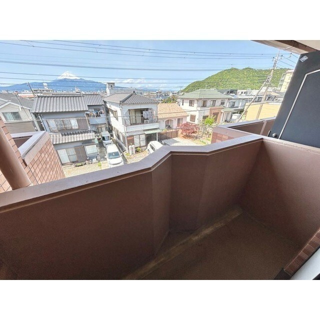 ポヌール香貫のバルコニー