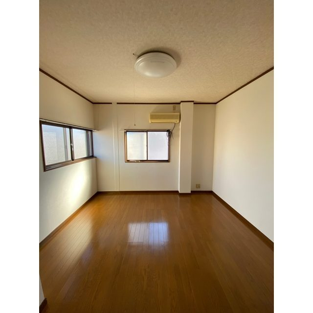 コーポ山本　Ⅱの設備|エアコン