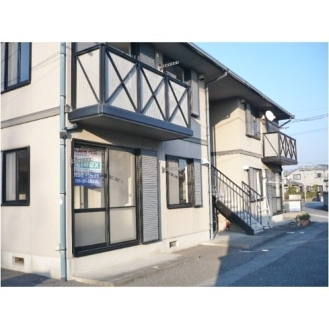 クレール飯田のエントランス