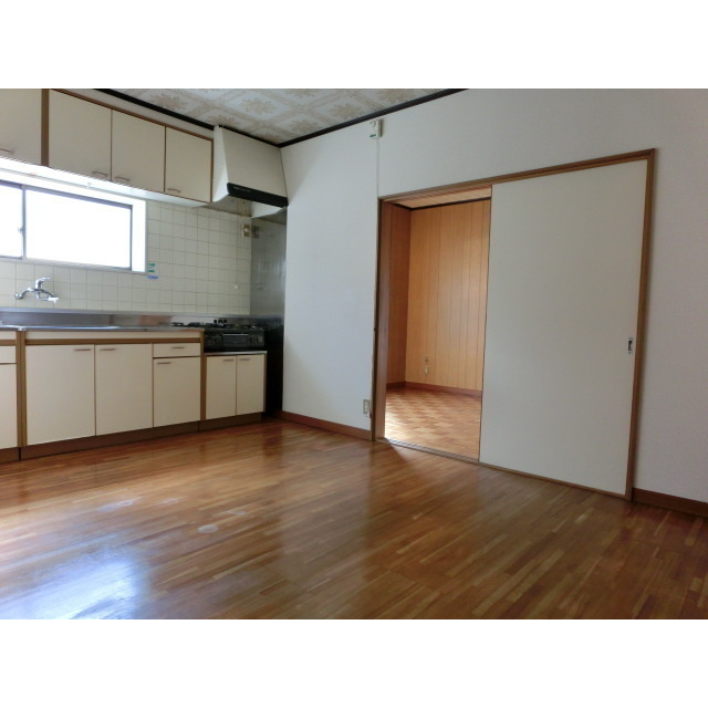 グリーンハイツオオシマの居間・リビング