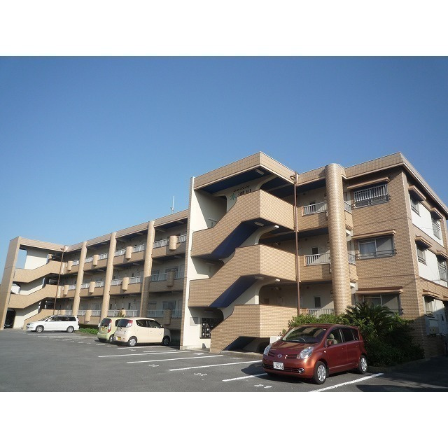ニューハイツ木瀬川Ａの駐車場