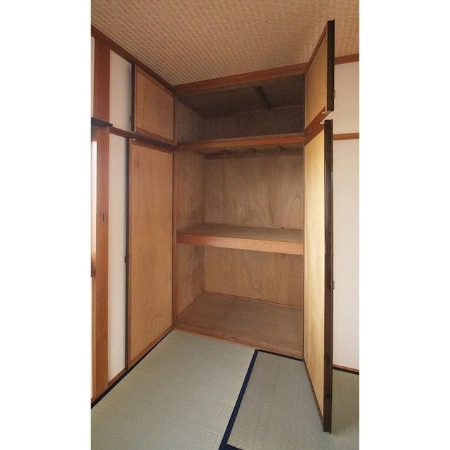 加藤ハイツ　中の収納