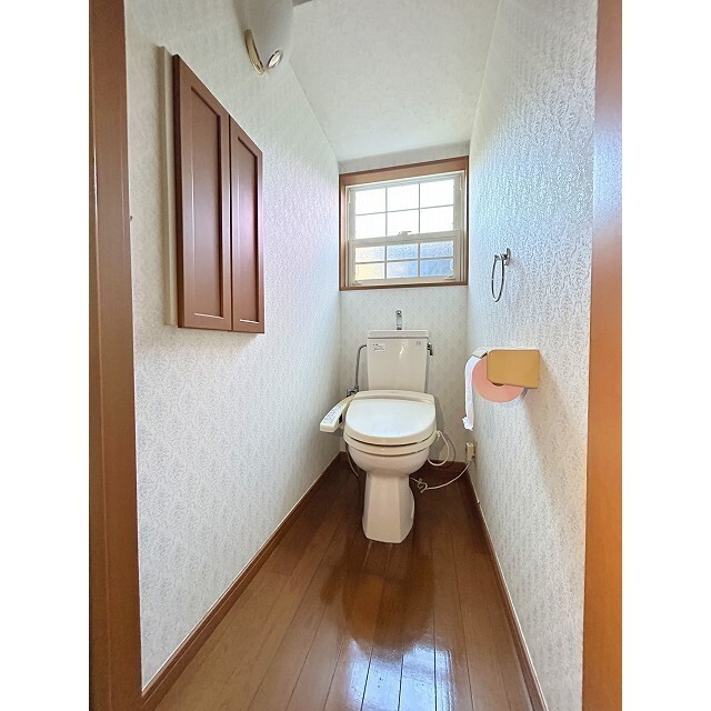 鈴木戸建のトイレ