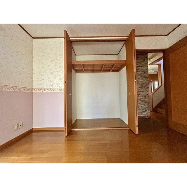 鈴木戸建の収納