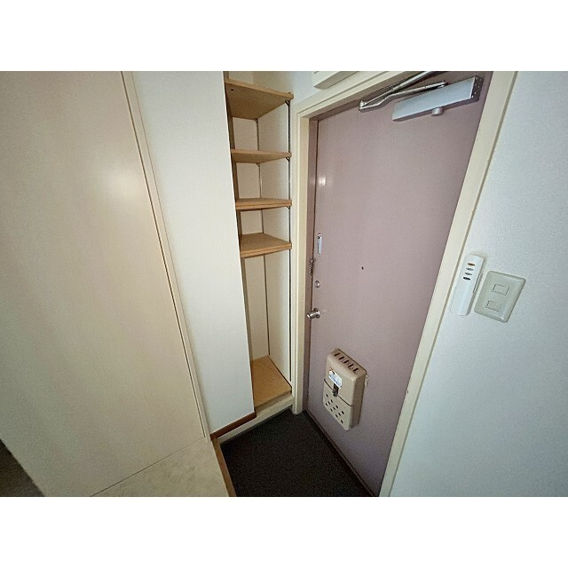 グランデールアマノの玄関