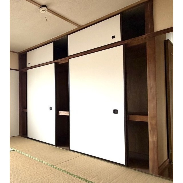 青山ハイツ　Ｂ棟の収納