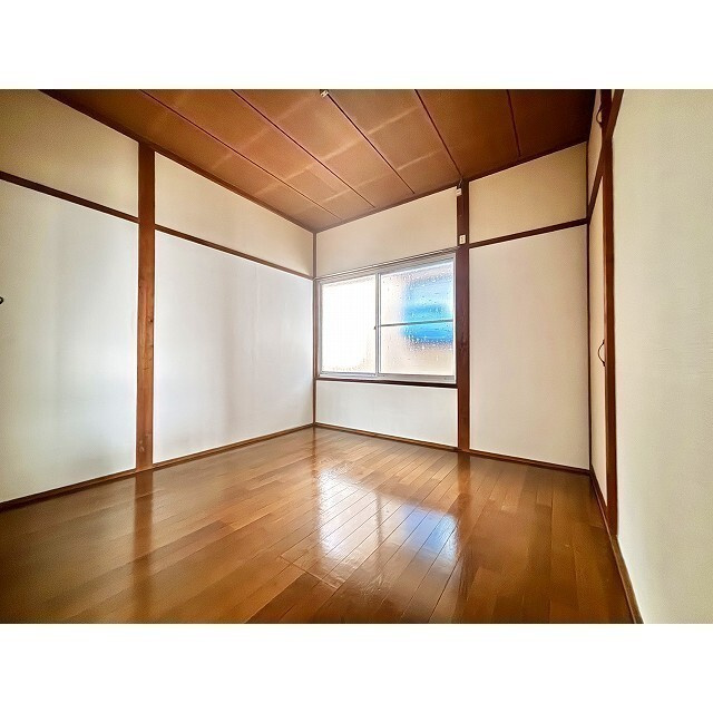 沼津市西沢田の一戸建ての居間・リビング