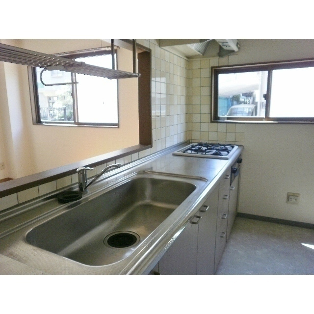 不二ハイツのキッチン