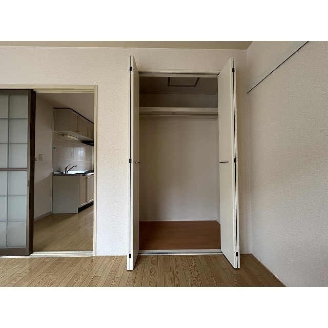 ビューハイツ平町　Ｂの収納