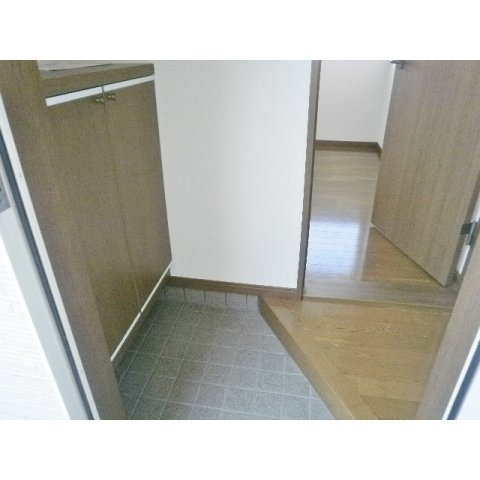 セントラルハイツⅡＡの玄関