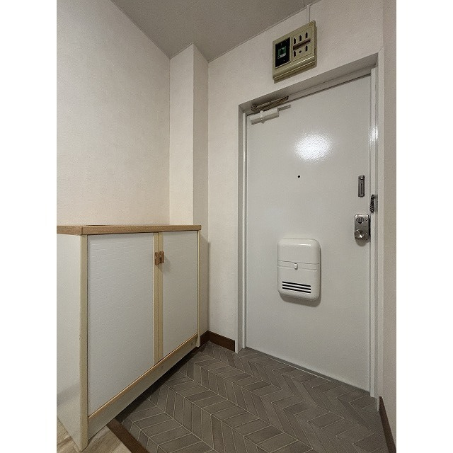 シティハイツやまみちＡの玄関