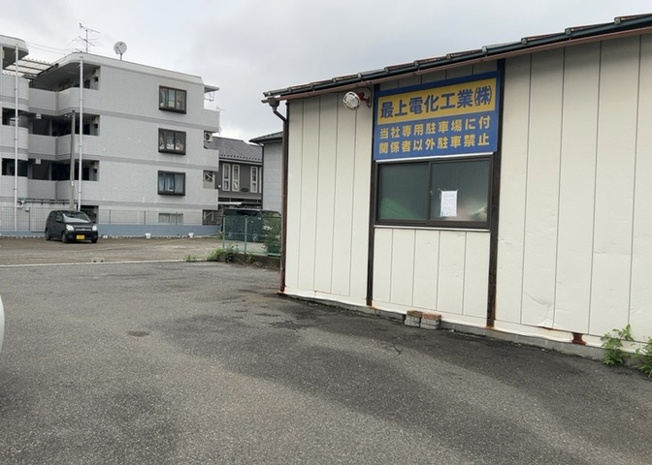 【外観】 | 販売されている全ての土地が、宅地用の土地であるとは限りません。都市計画法に基づき、基本的に住宅を建てることができるのは土地計画区であることに加え、市街化区域として定められている地域のみとなっています。