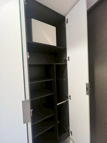 エスリード大曽根アヴェール　名古屋市賃貸　仲介手数料無料の玄関