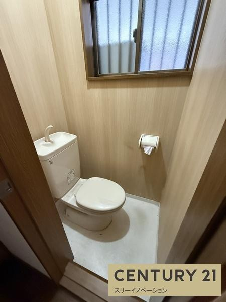 南恩加島1丁目中古戸建のトイレ