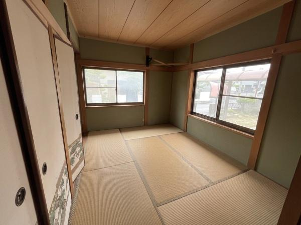北葛城郡上牧町松里園２丁目　中古戸建の和室