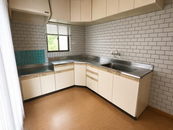 北葛城郡上牧町松里園２丁目　中古戸建のキッチン
