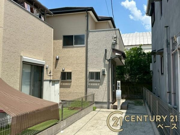 大和高田市中三倉堂２丁目　一戸建