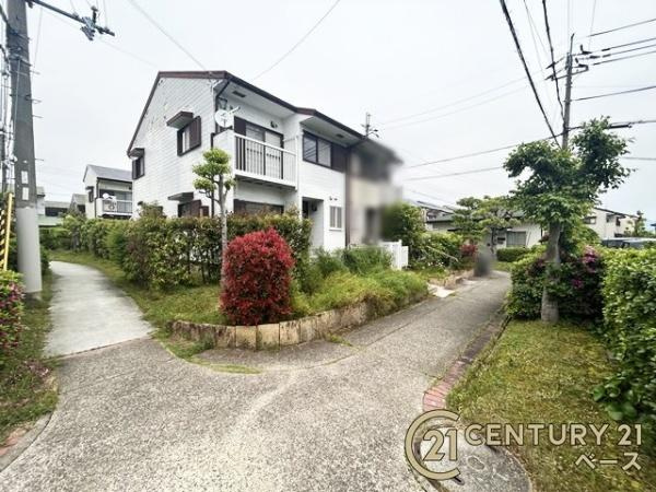 香芝市真美ヶ丘７丁目の中古テラスハウスの前面道路含む現地写真|■現地撮影写真■落ち着いた雰囲気の閑静な立地です！