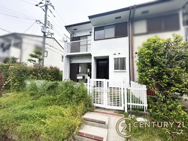 香芝市真美ヶ丘７丁目の中古テラスハウス