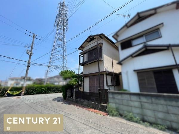 和歌山市鳴神　中古戸建の前面道路含む現地写真