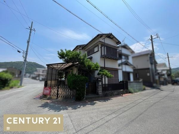 和歌山市鳴神　中古戸建の前面道路含む現地写真