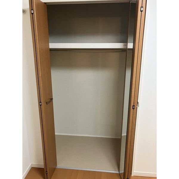グランスイート敷島　名古屋市賃貸　仲介手数料無料の収納