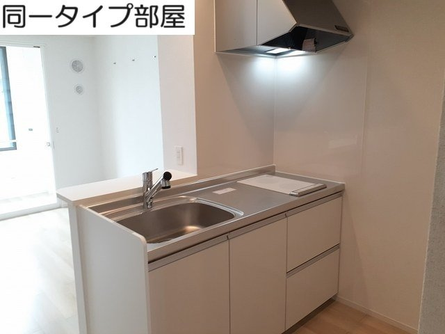 メゾン　ラヴェールのキッチン|コンパクトなキッチンで掃除もラクラク