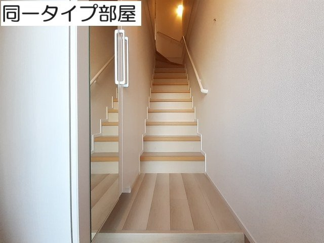 メゾン　ラヴェールの玄関|きれいな玄関です
