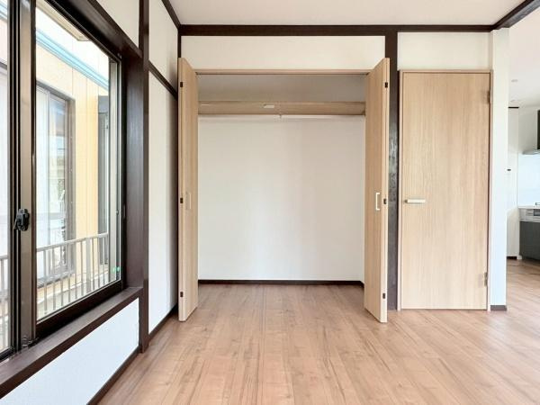 横浜市瀬谷区相沢７丁目の中古一戸建の収納