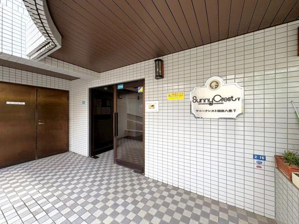 サニークレスト湘南八景５のエントランス