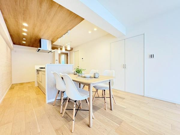 サニークレスト湘南八景５の居間・リビング
