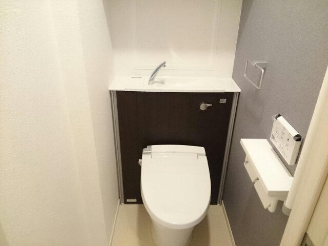 エテルノ貝塚Ｂのトイレ