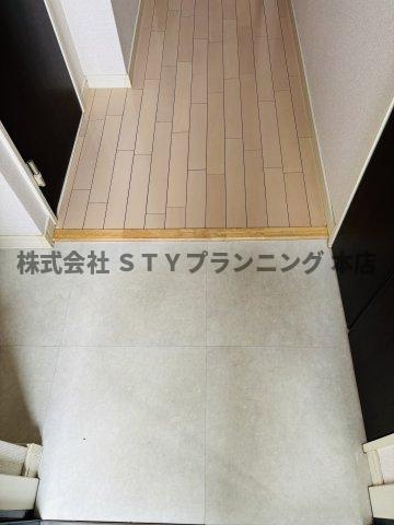 仲介手数料０円！メープルコートの玄関