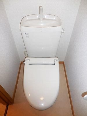 フラワーＡのトイレ