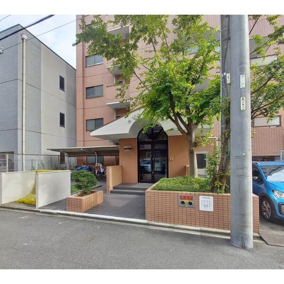 【エントランス】 | メゾンド徳川苑