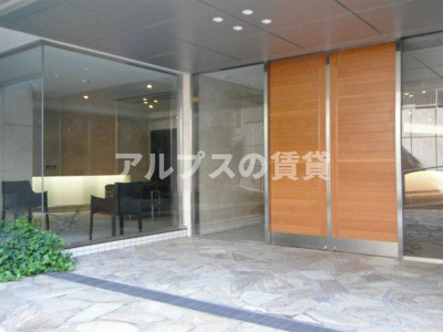 【エントランス】 | コートヒルズ横濱山手 