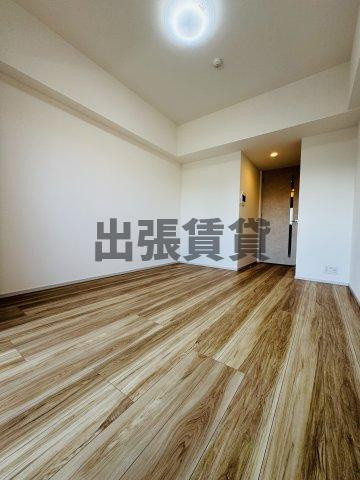 仲介手数料0円！	S-RESIDENCE堀田駅前futurの居間・リビング
