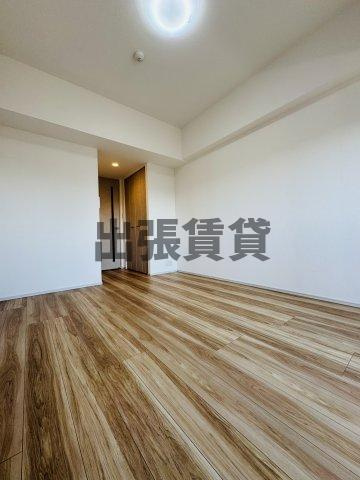 仲介手数料0円！	S-RESIDENCE堀田駅前futurの居間・リビング