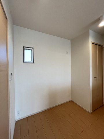ラルーチェの居間・リビング