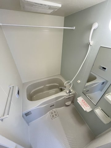 ラルーチェの浴室