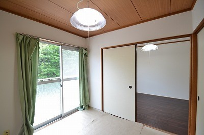 原尾島コーポの和室